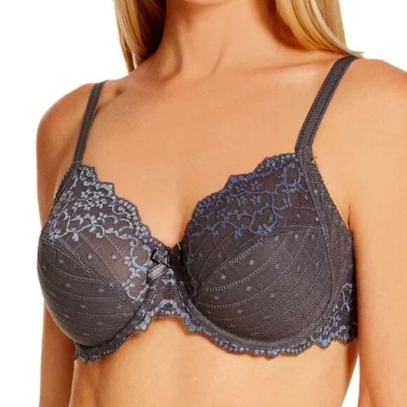 Chantelle Women's  Full Coverage Underwire Bra - 34DDD - Picture 1 of 8